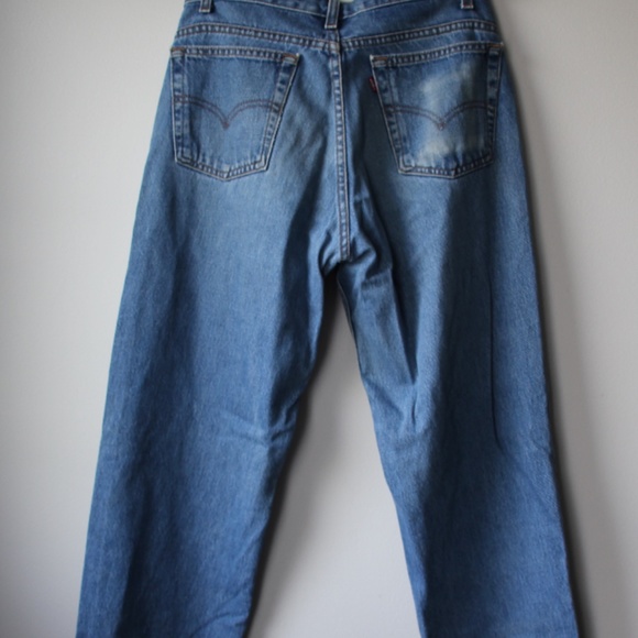 Vintage Levi's 550; Mens; 31x32; Relaxed Tapered Leg; Made in Canada - Picture 6 of 8